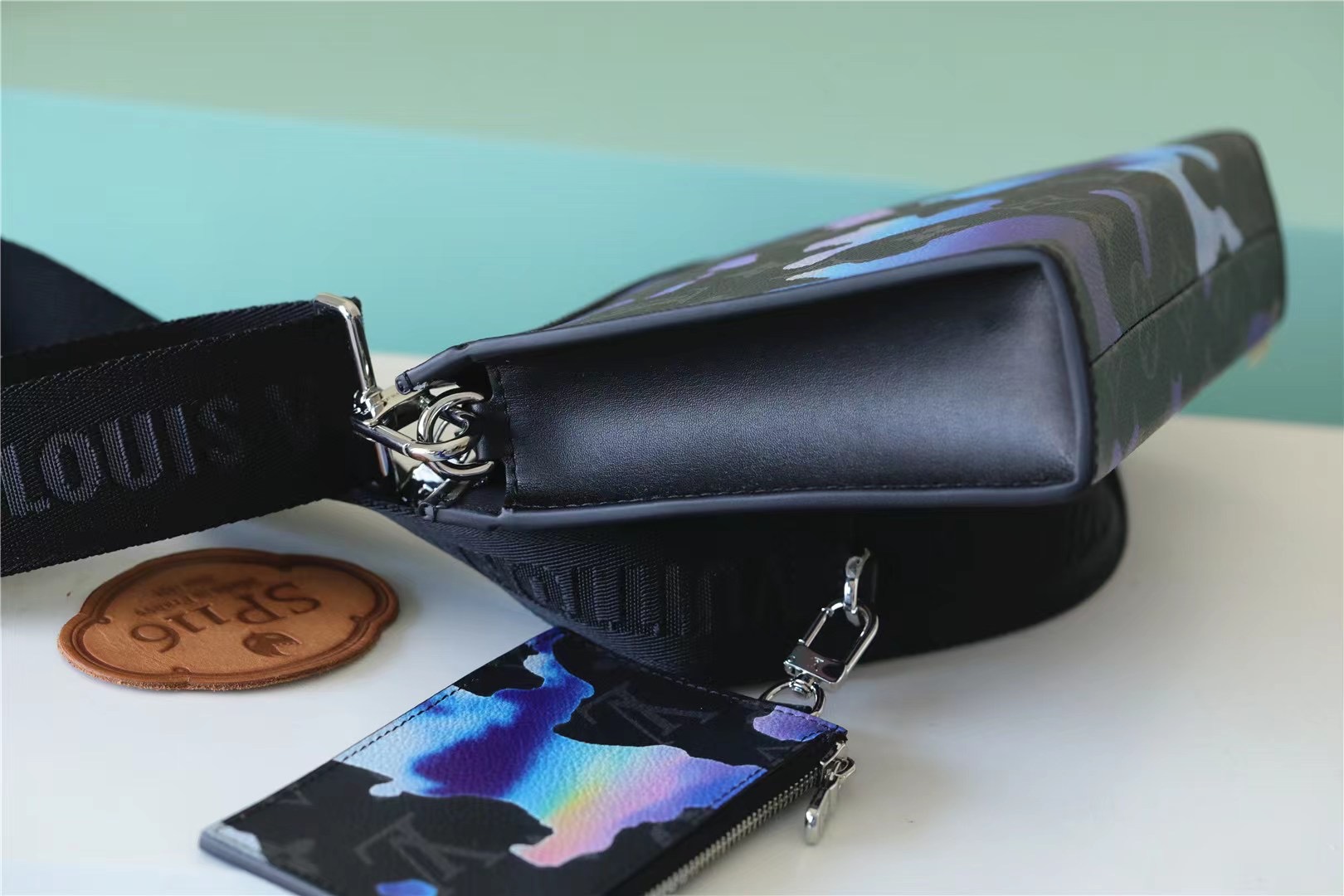 Gaston Wearable Wallet Bag Shouder Bags Black For Men 8.7in/22cm M81753