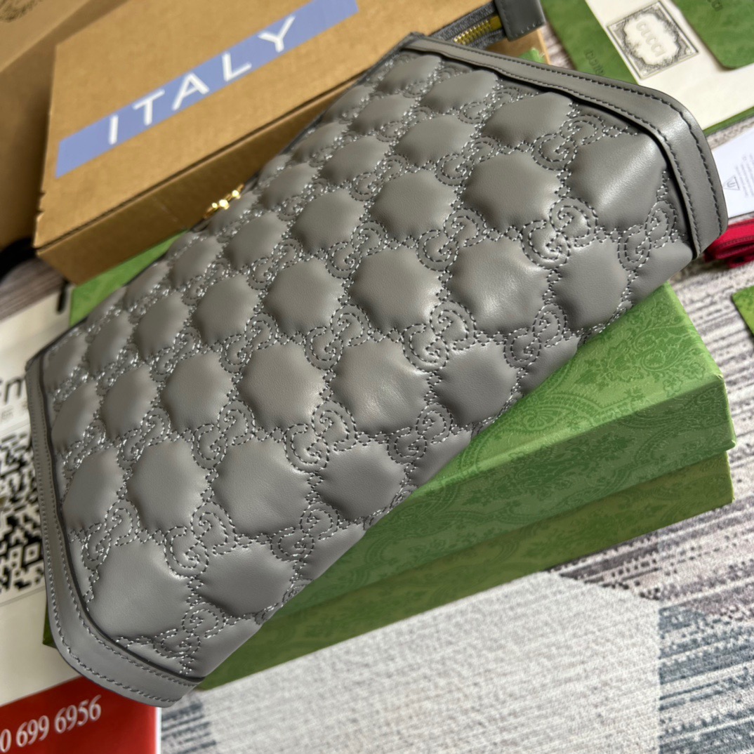 Gvc*1 GG Matelassé Pouch Black/Brown/ Grey For Women‎ 723780 UM8IG 1000 10.6 in/ 27 cm