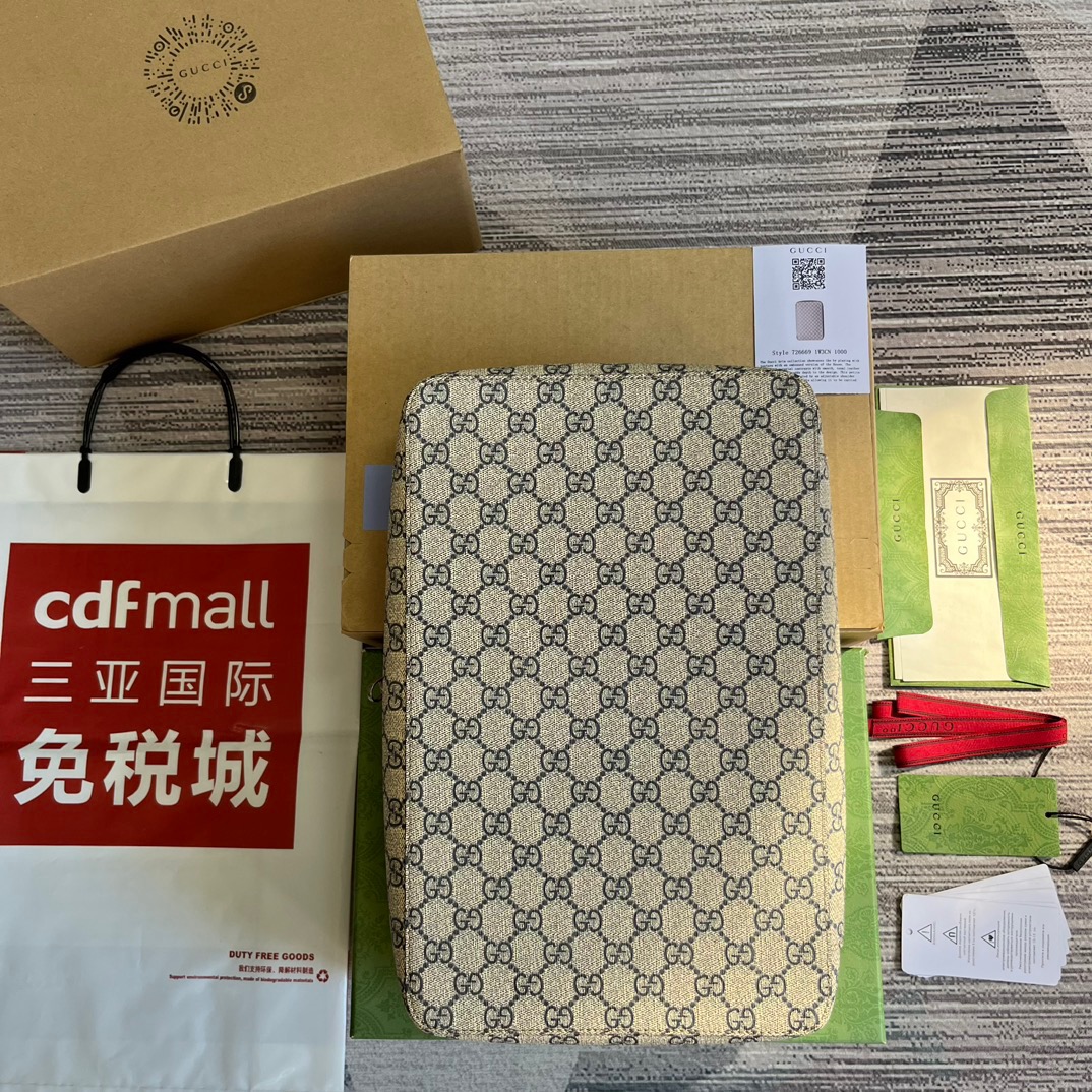 Gvc*1 GG Large Packing Cube Svp*me Canvas Beige/Grey For Men 13.2in/33.5cm ‎‎‎726669 KGD0N 4060