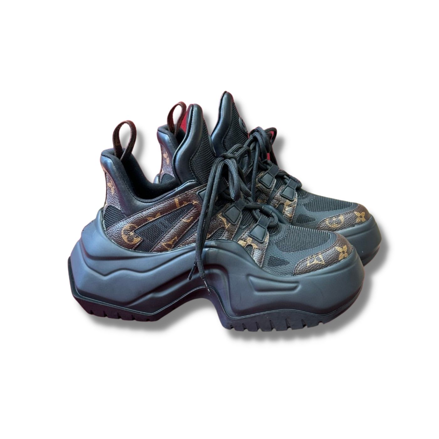 L0vis Vvtt0n LV Archlight Sneaker Black For Women 1A43LL