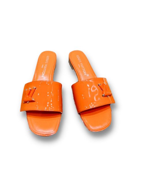 L0vis Vvtt0n Shake Flat Mule Orange For Women