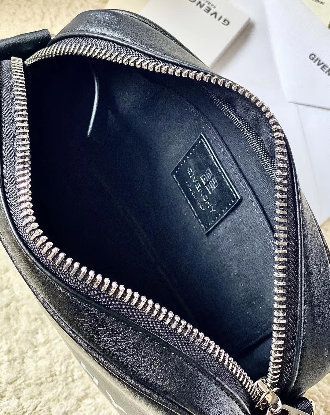 Givenchy Camera Bag Blue/Black/Yellow For Women‎ 7.75in/19.7cm GIV158073