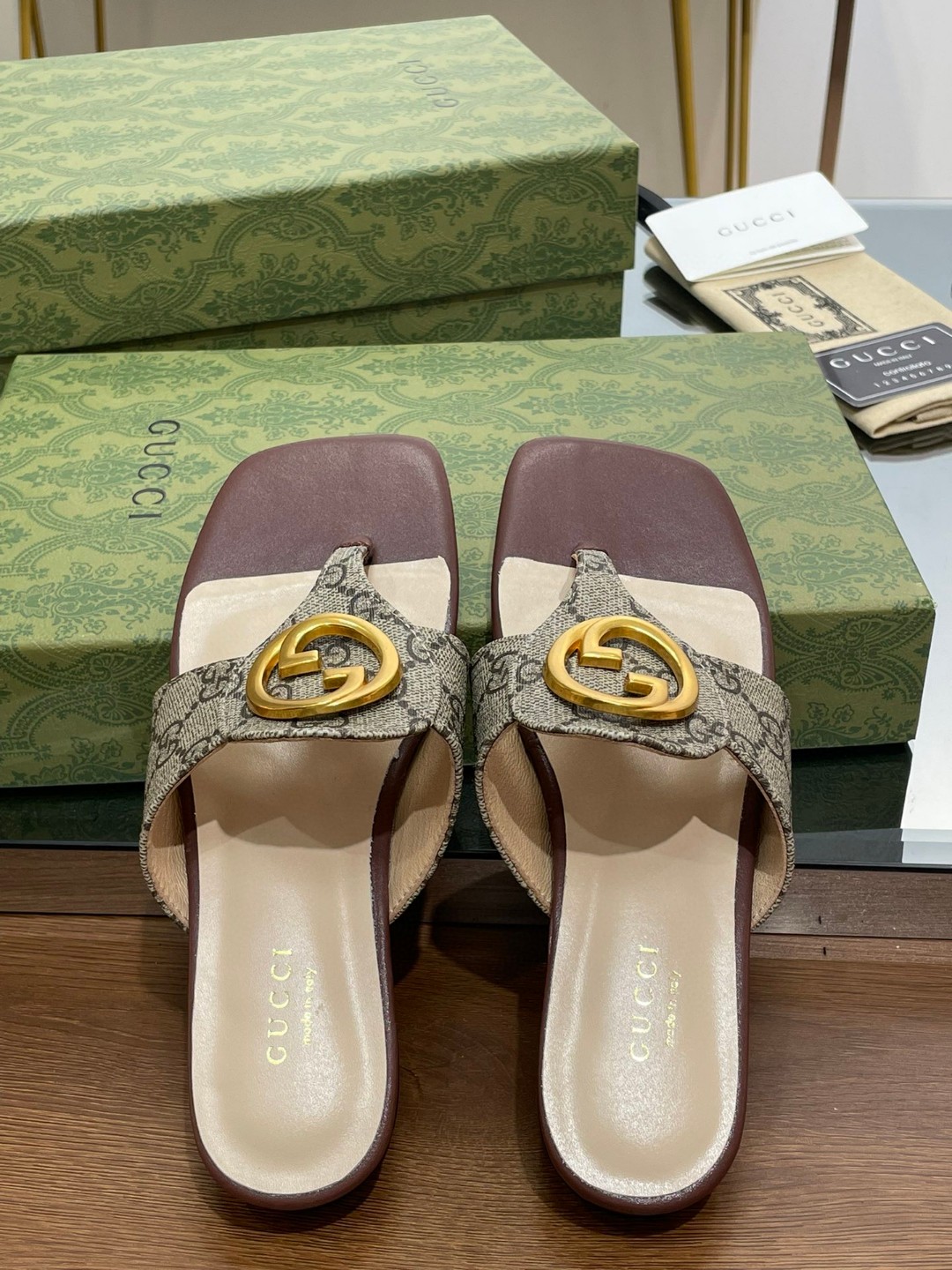 Gvc*1 Blondie Thong Sandal In Monogram Brown For Women 