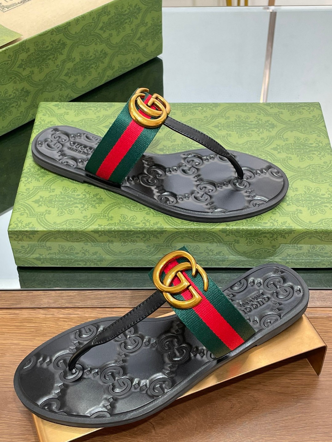 Gvc*1 Thong Sandal With Double G Green For Women ‎
