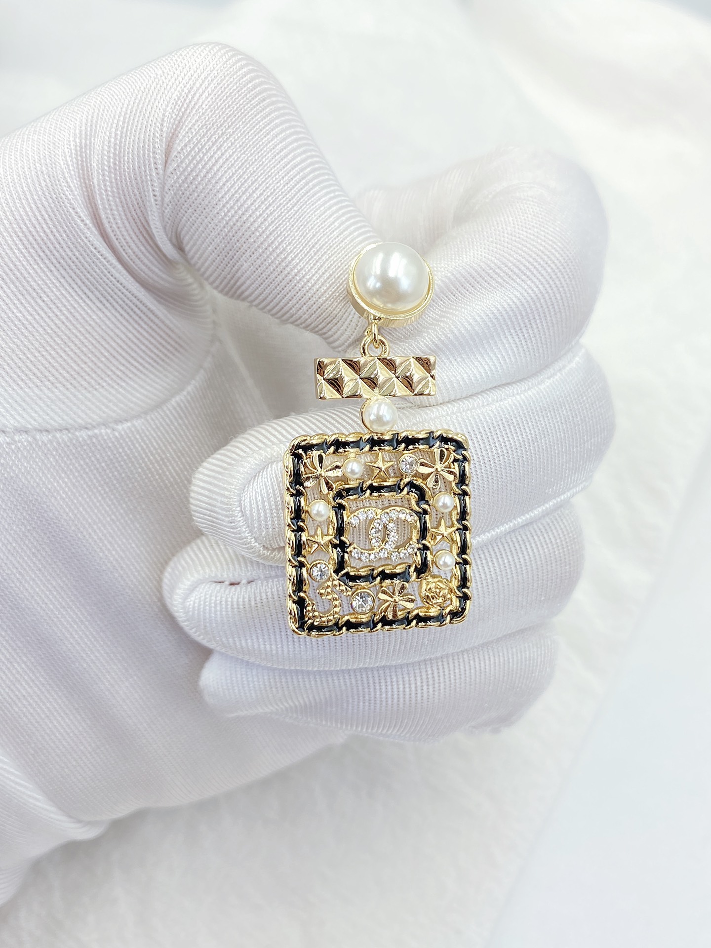 Ch**el Douple Black Border Square Frame Earrings Gold Tone For Women