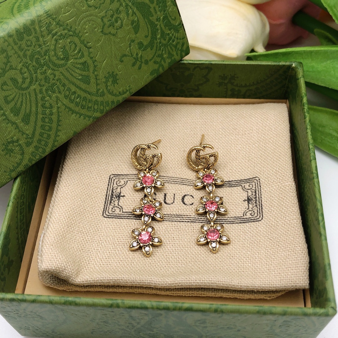 Gvc*1 Flower Stud Earrings Pink For Women