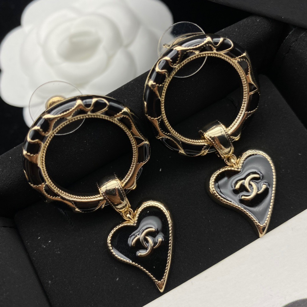 Ch**el Heart Earrings Black For Women