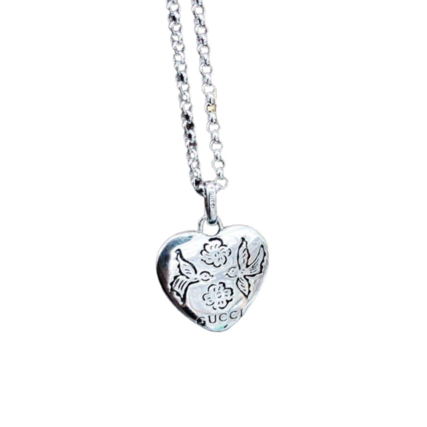 Gvc*1 Heart Shaped Necklace Silver For Women