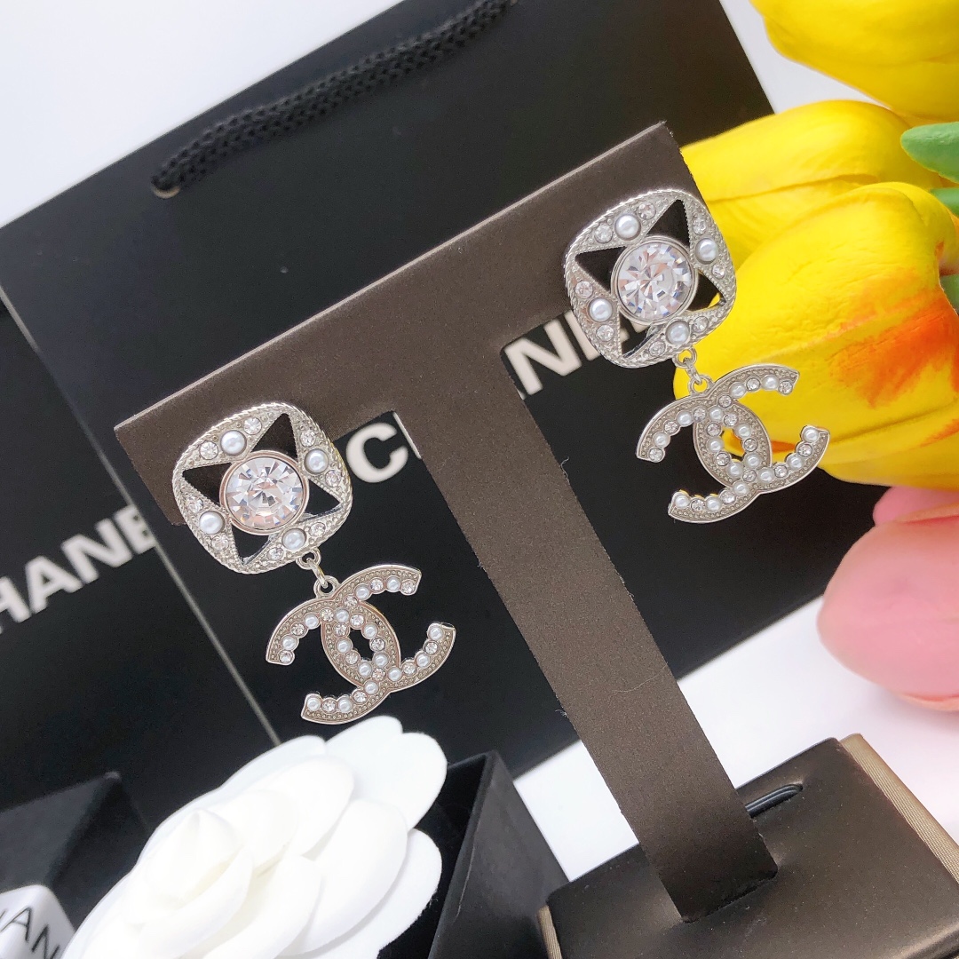 Ch**el Square Double C Stud Earrings White For Women