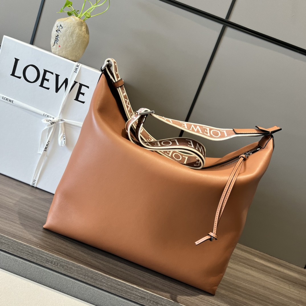 L0ew* Cubi Crossbody Bag Black/Navy Blue/Brown For Women 8.3in / 21cm