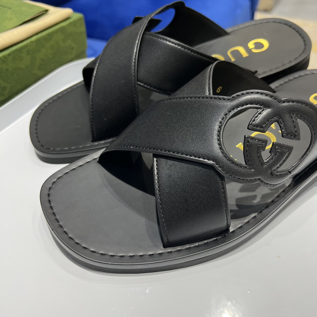 Gvc*1 Interlocking-G Slide Sandal Black For Men 738471 US000 1000