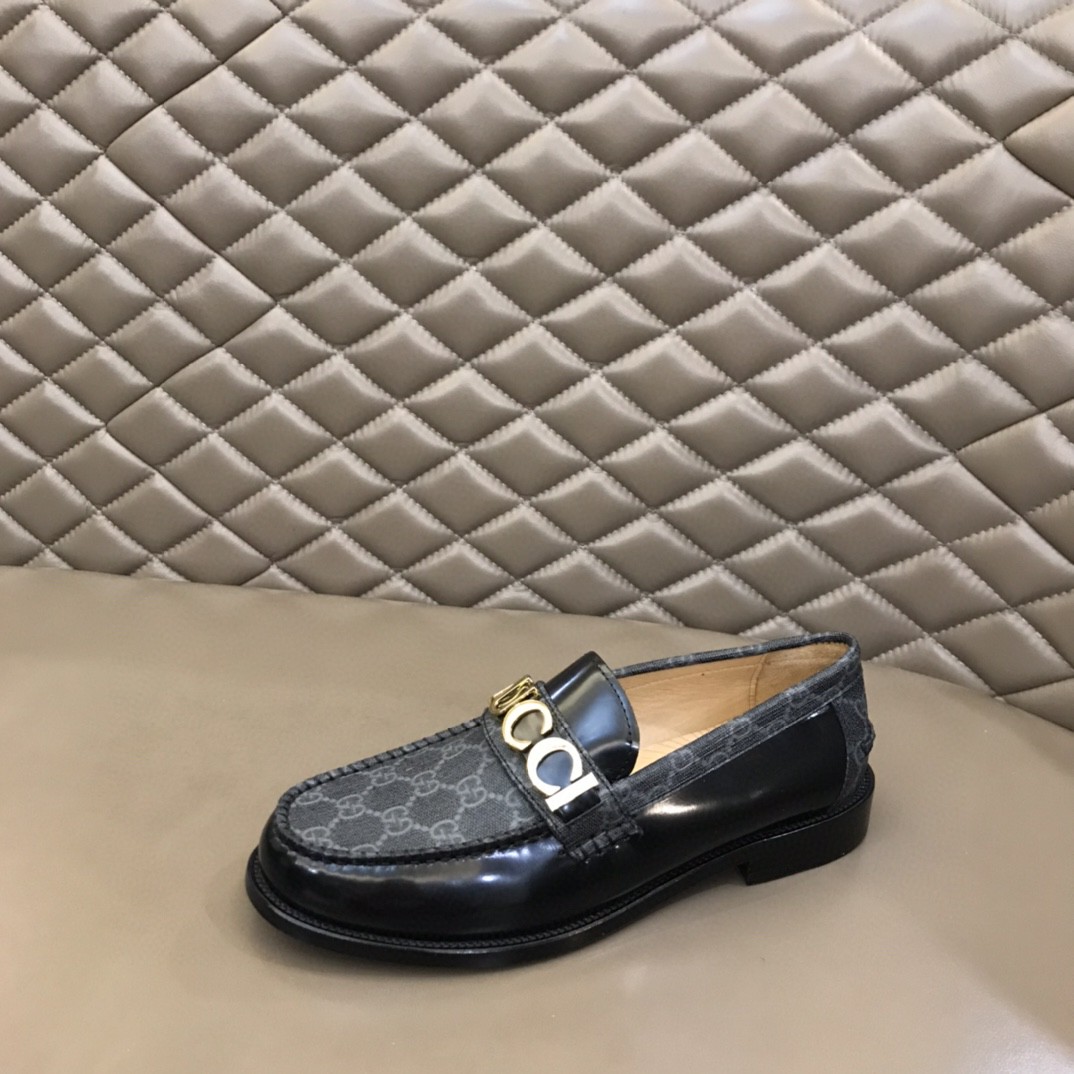 Gvc*1 Loafer With Logo Gvc*1 Black For Men