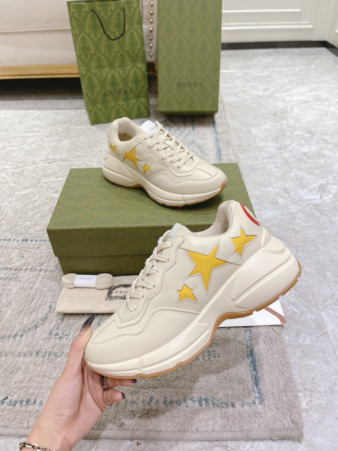 Gvc*1 Rhyton Sneaker With Stars White For Men 660939-2SH10-9560