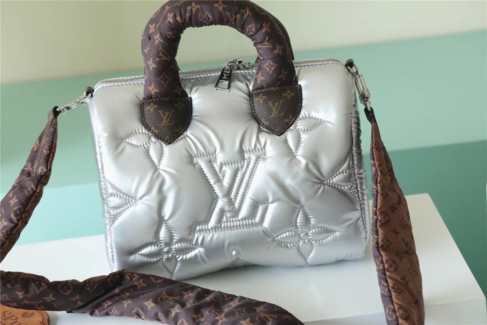 L0vis Vvtt0n Speedy Bandoulière 25 Bag Sliver Blue For Women‎ 9.8n/25cm M20973