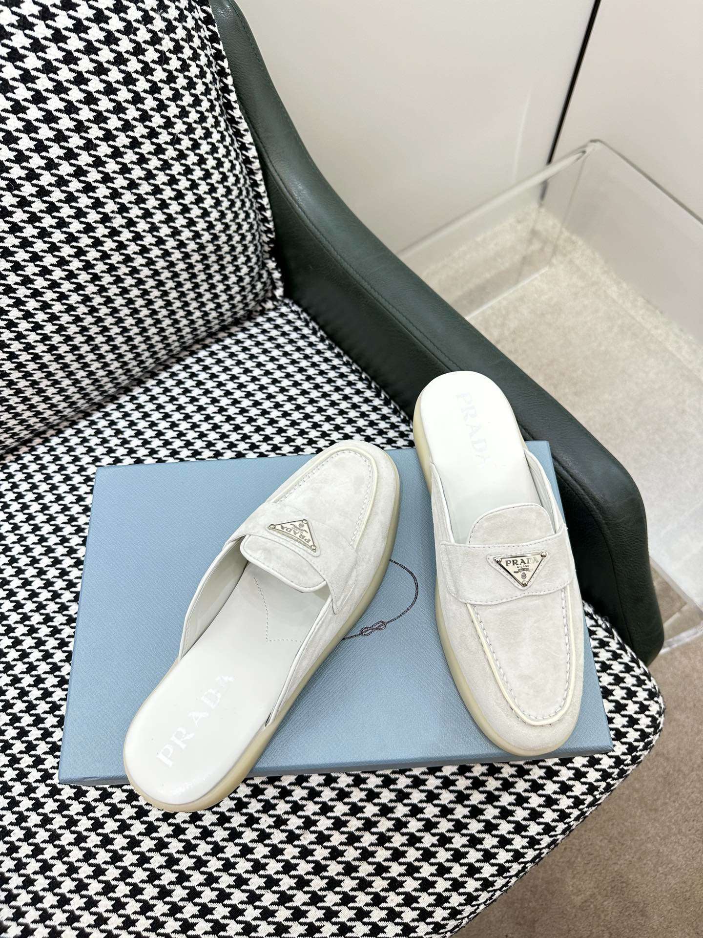 Pra*a Brushed Sabots White For Women