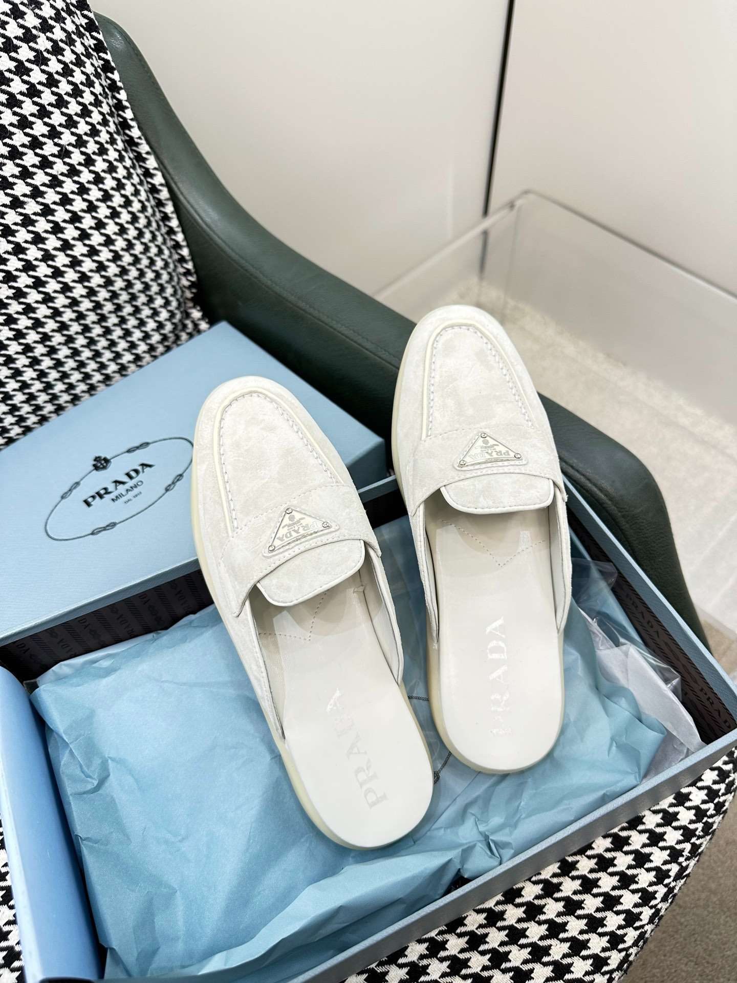 Pra*a Brushed Sabots White For Women