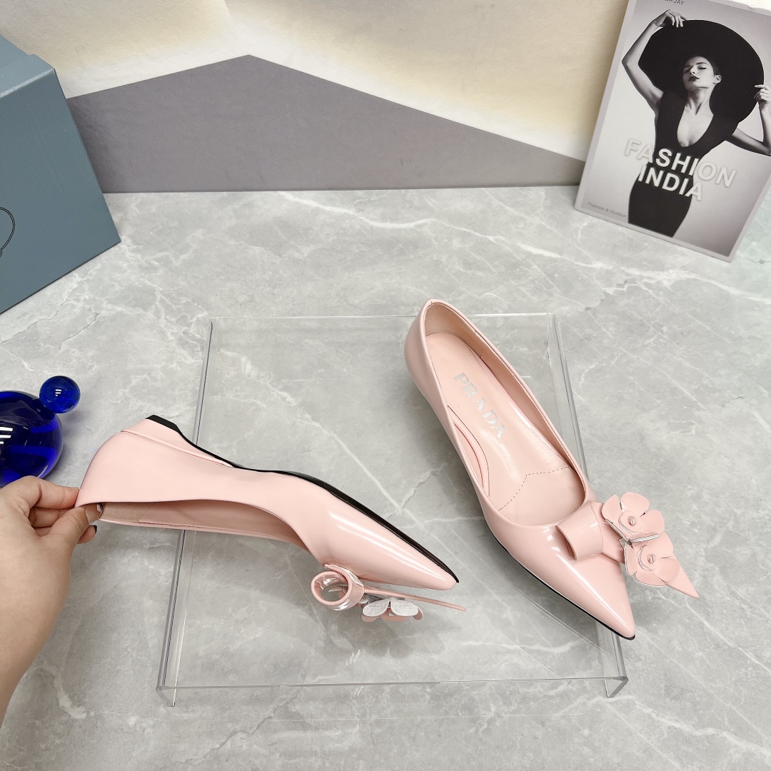 Pra*a Patent Pumps Pink For Women