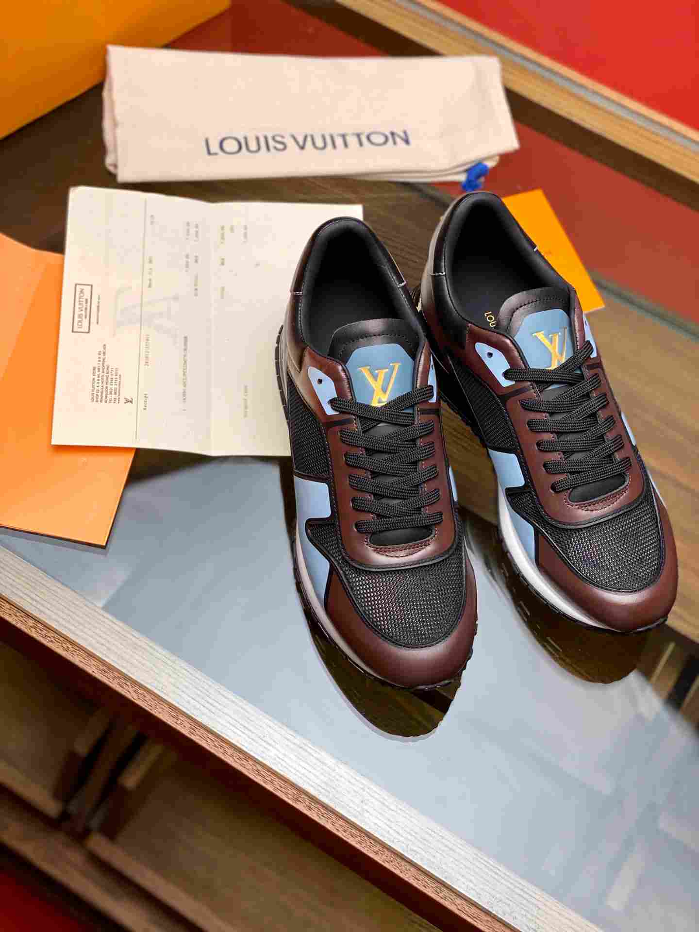 L0vis Vvtt0n Run Away Sneaker Black For Men