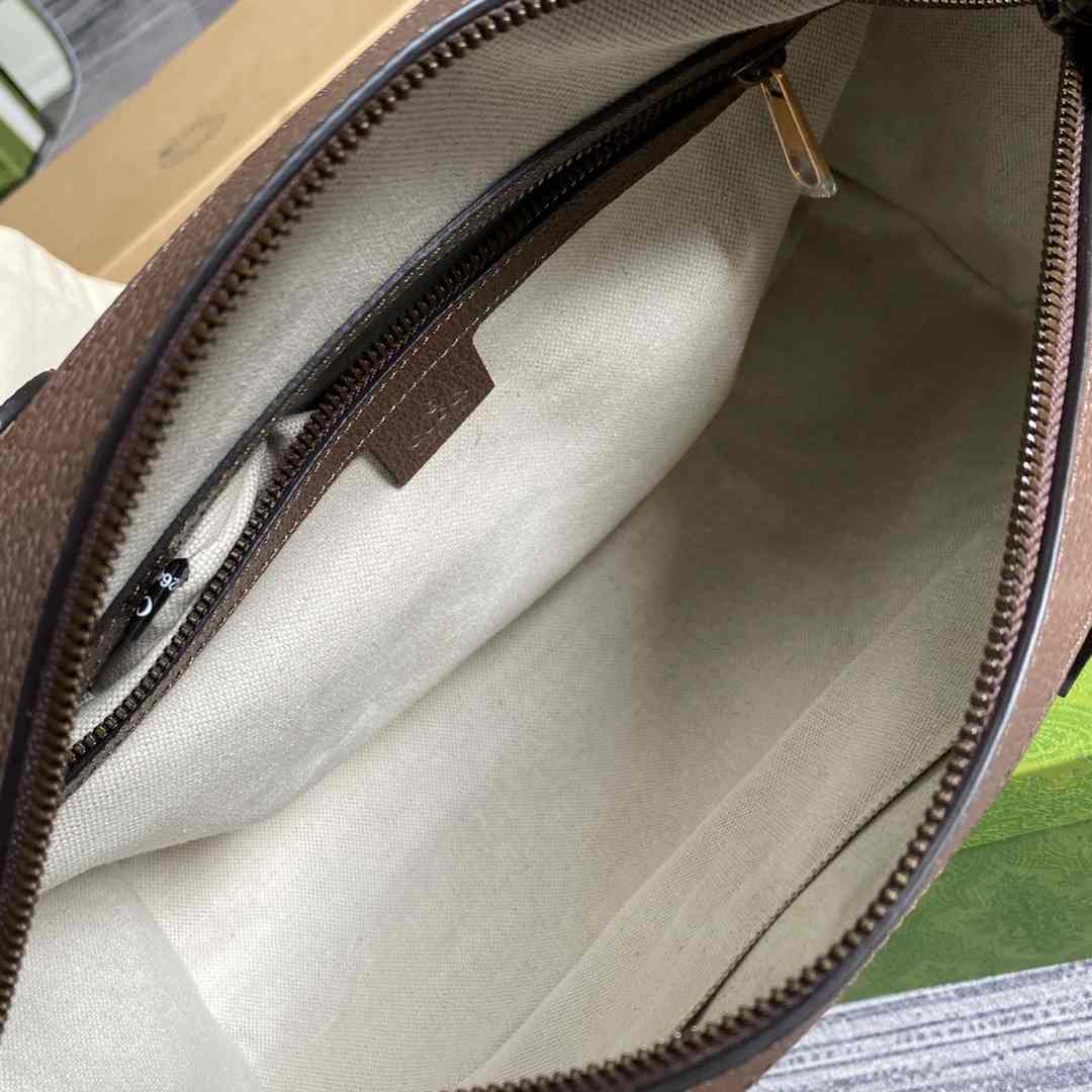 Gvc*1 Soft GG Svp*me Duffle Bag Brown 14.1 in/ 36 cm