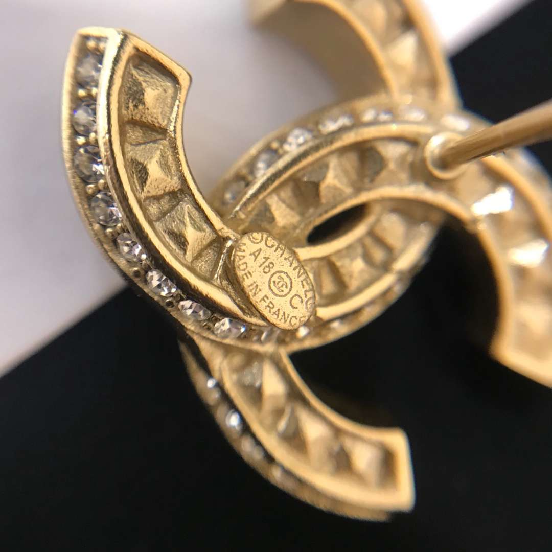 Ch**el Halo CC Earrings Gold For Women