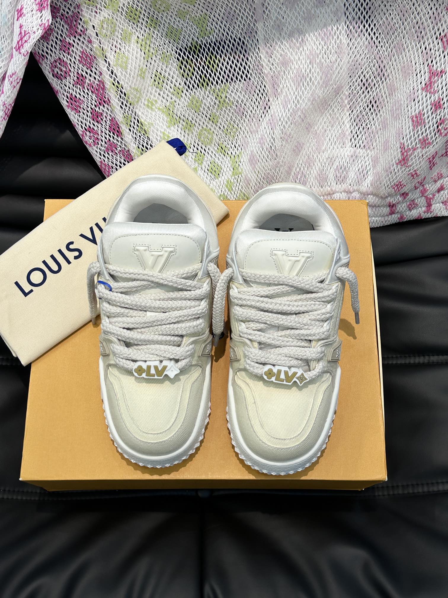 L0vis Vvtt0n Trainer Maxi Sneaker LV Beige For Women