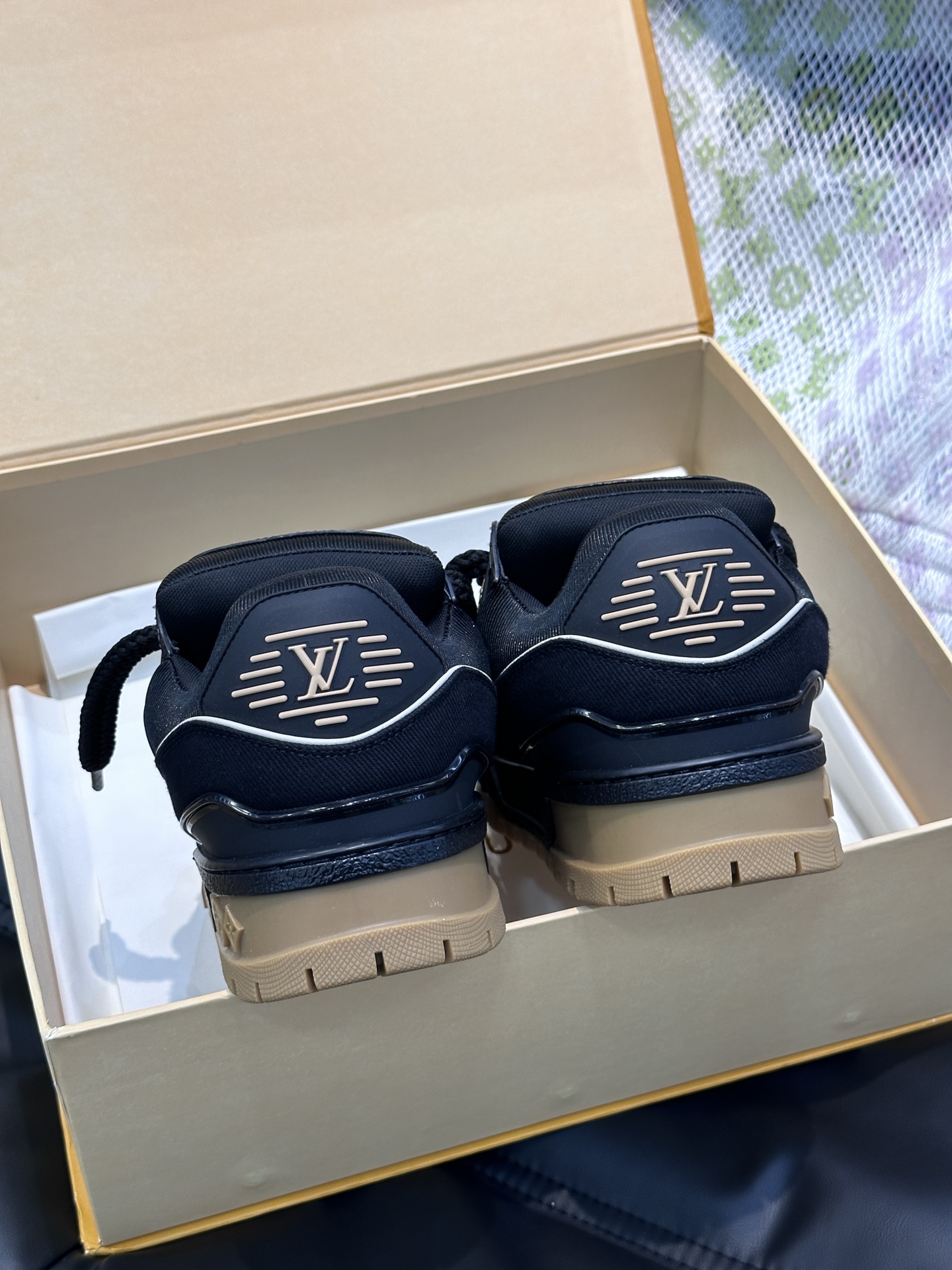 L0vis Vvtt0n Trainer Maxi Sneaker LV Black For Women