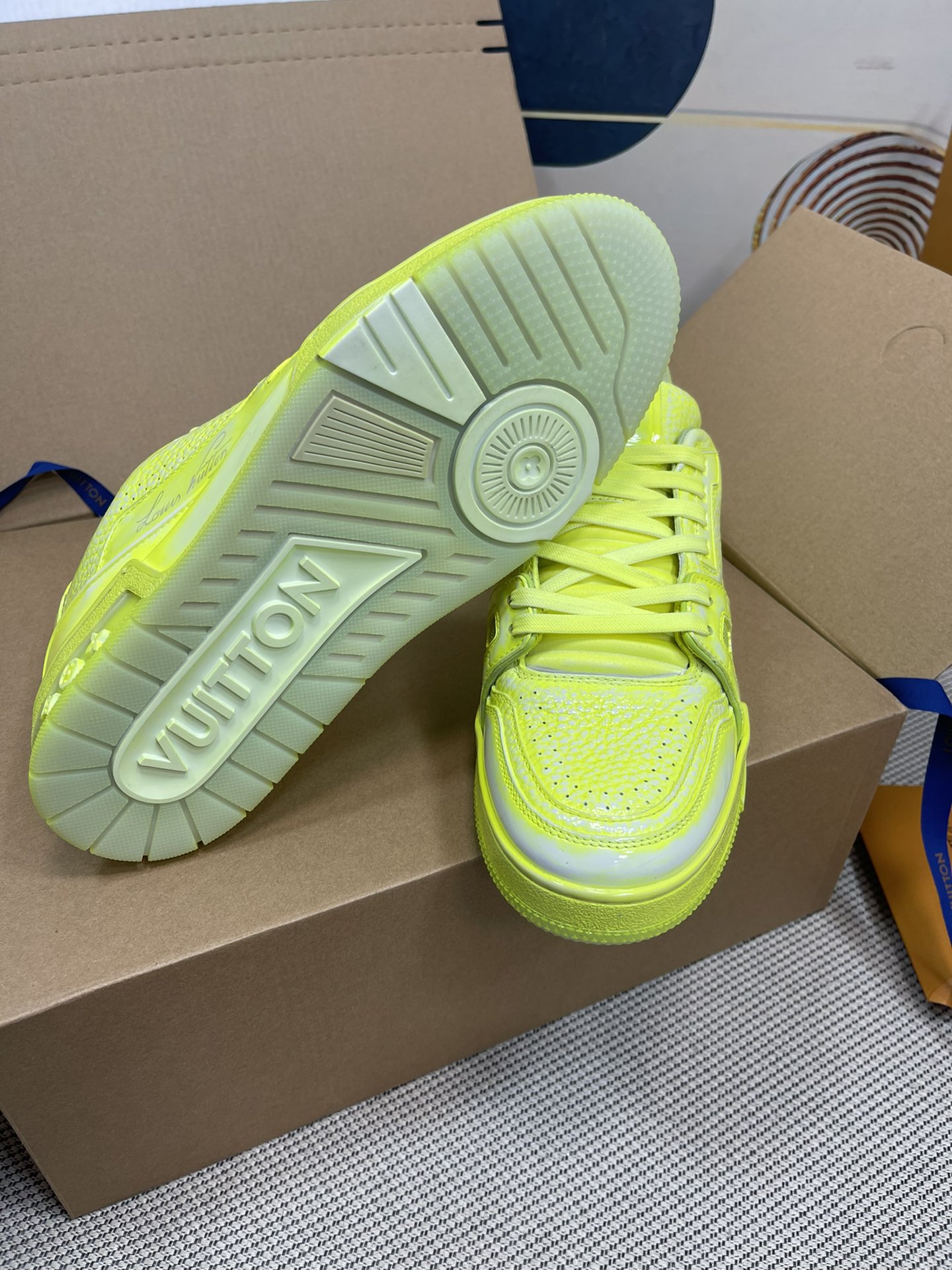 L0vis Vvtt0n Trainer Sneaker LV Green For Women