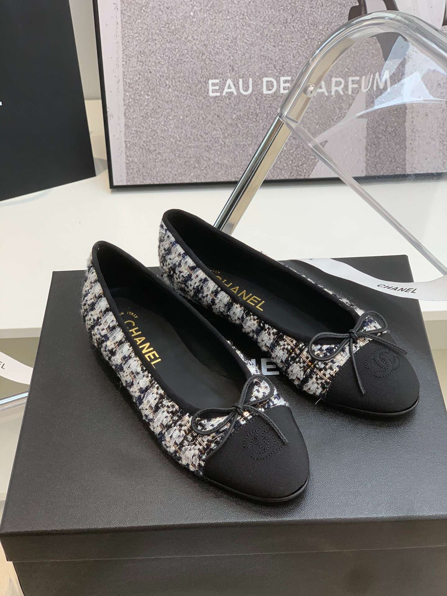 Ch**el Ballet Flats White For Women