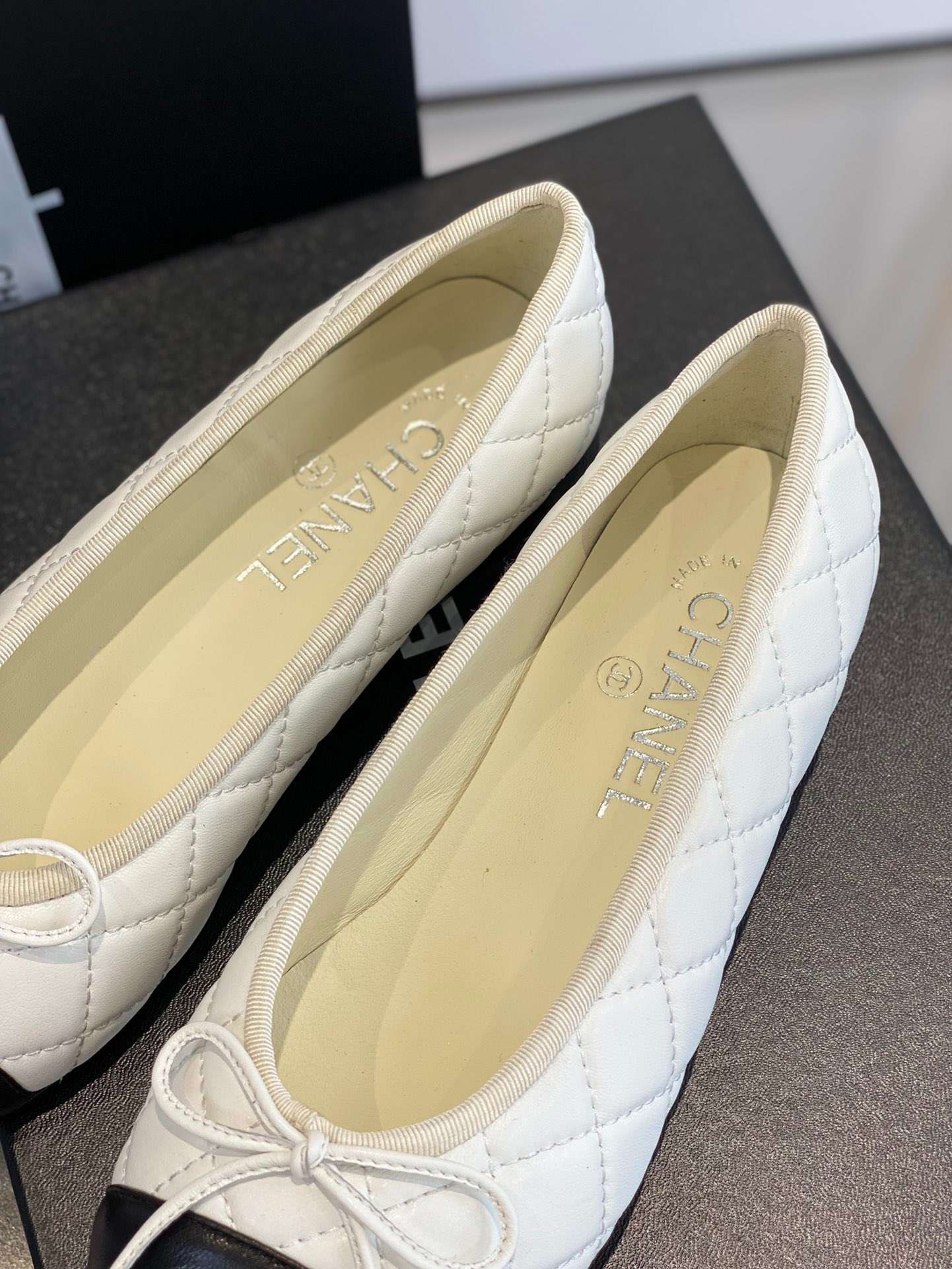 Ch**el Ballet Flats White For Women
