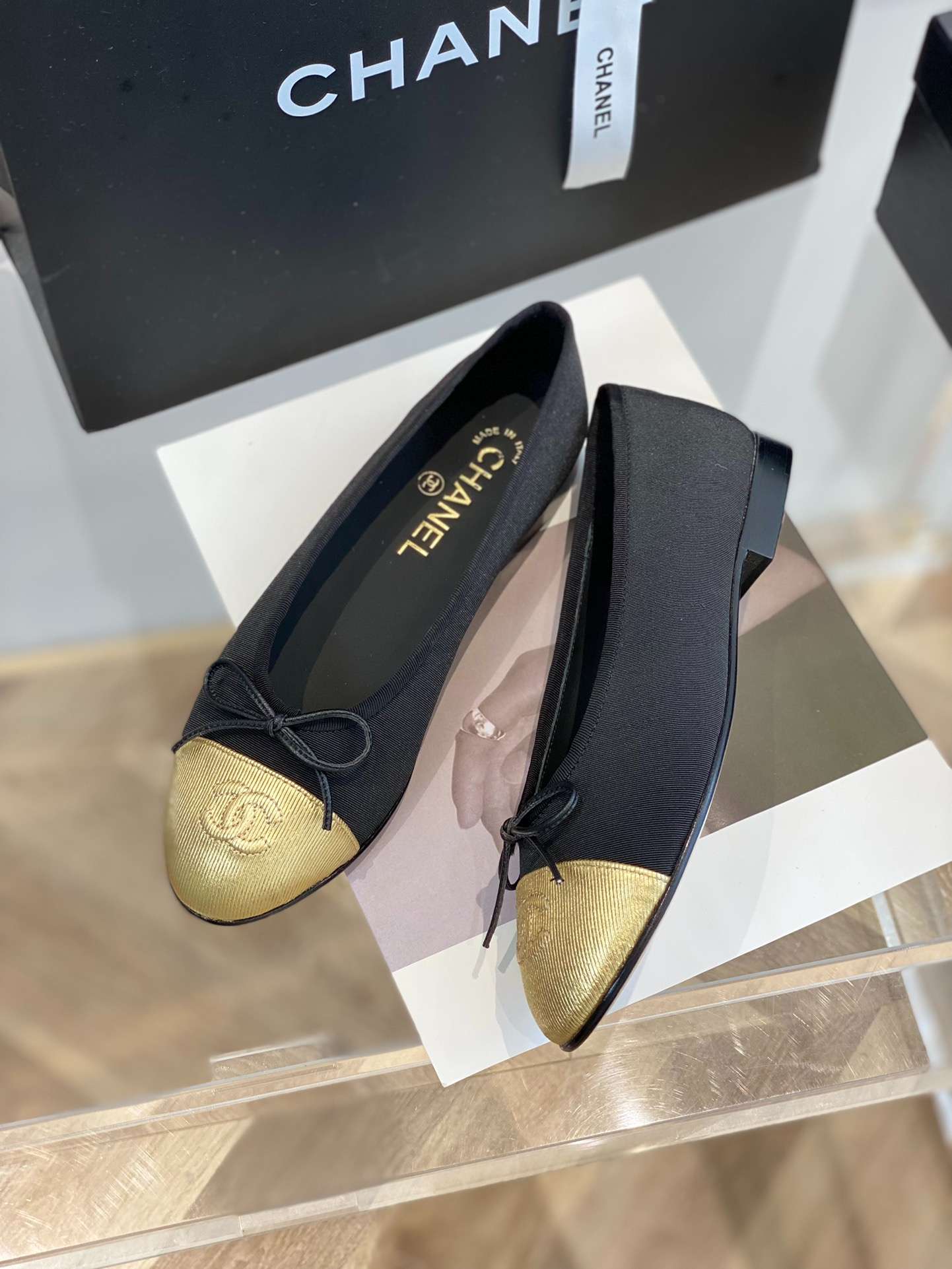 Ch**el Ballet Flats Black For Women