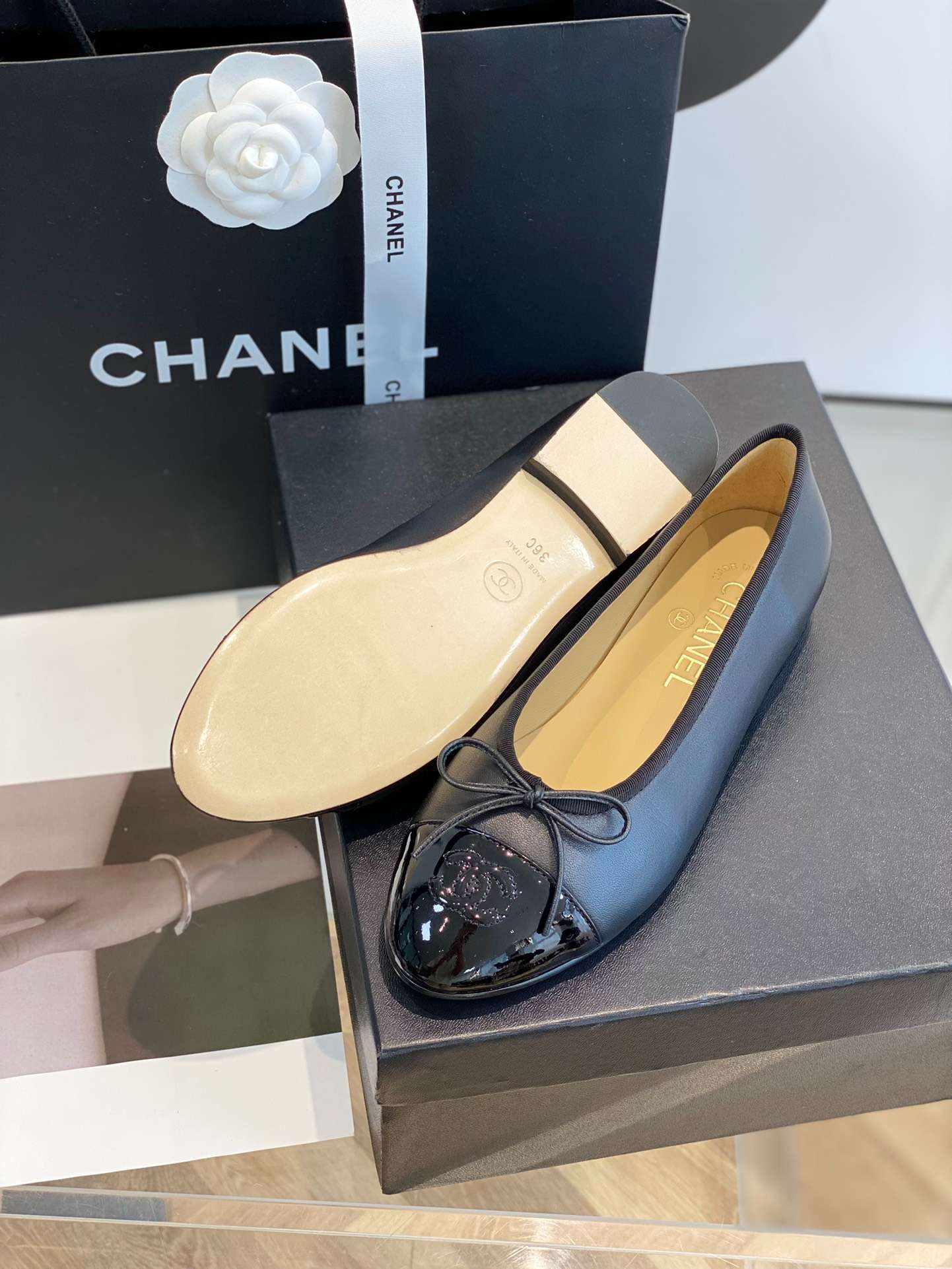 Ch**el Ballet Flats Black For Women G02819 Y01552 94305