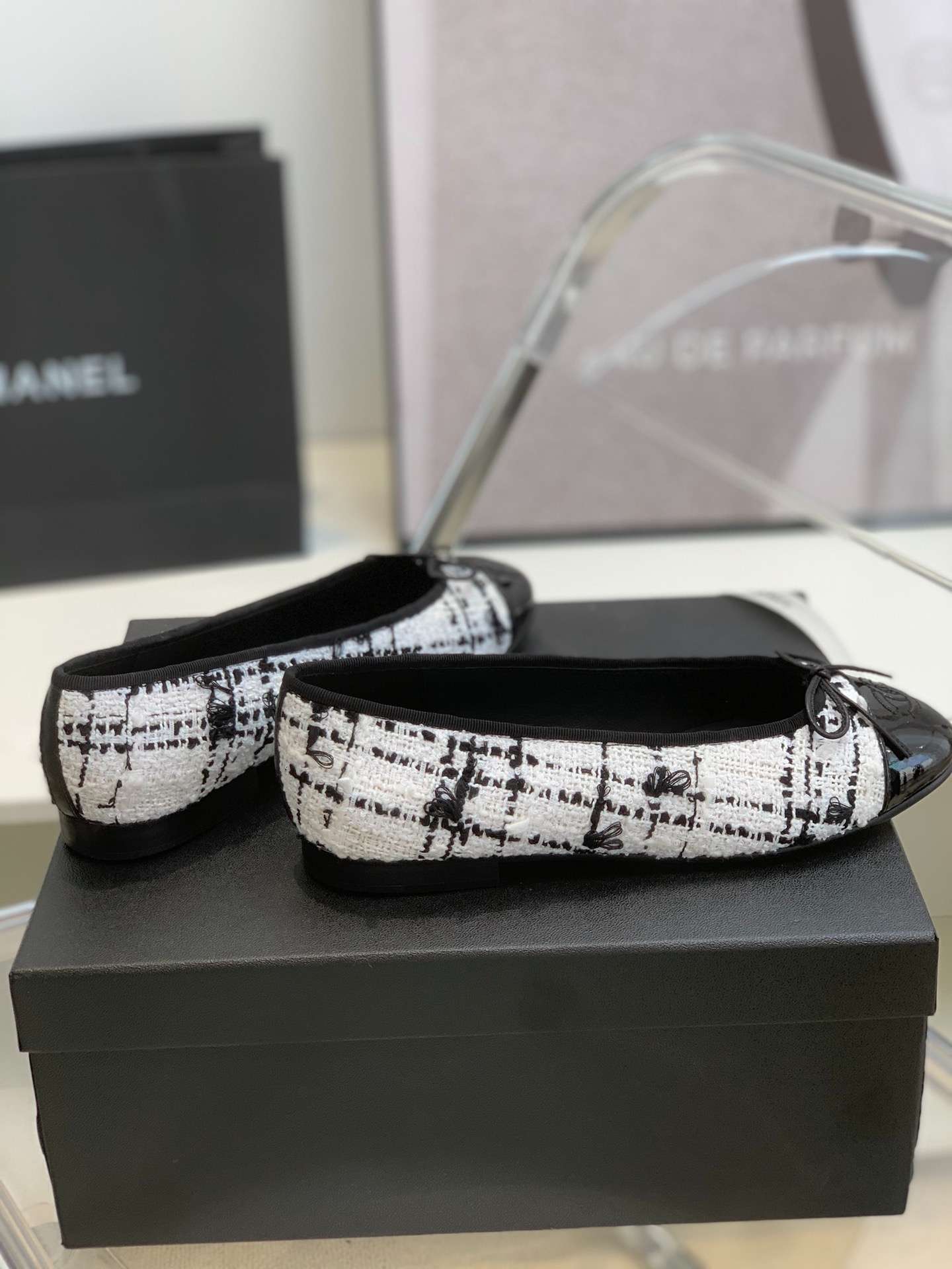 Ch**el Ballet Flats White For Women