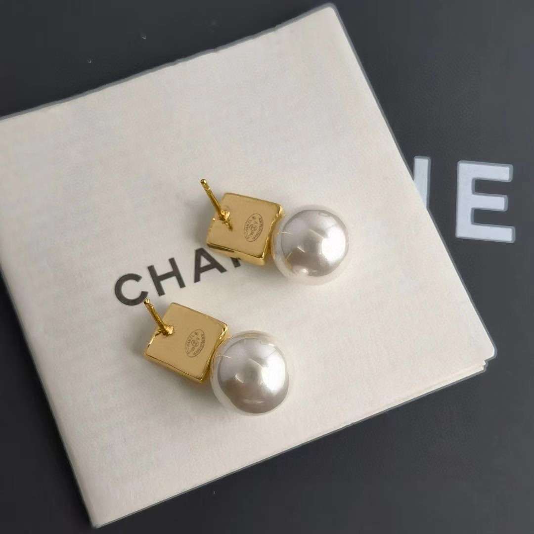 Ch**el Square Small Stud Earrings Gold For Women