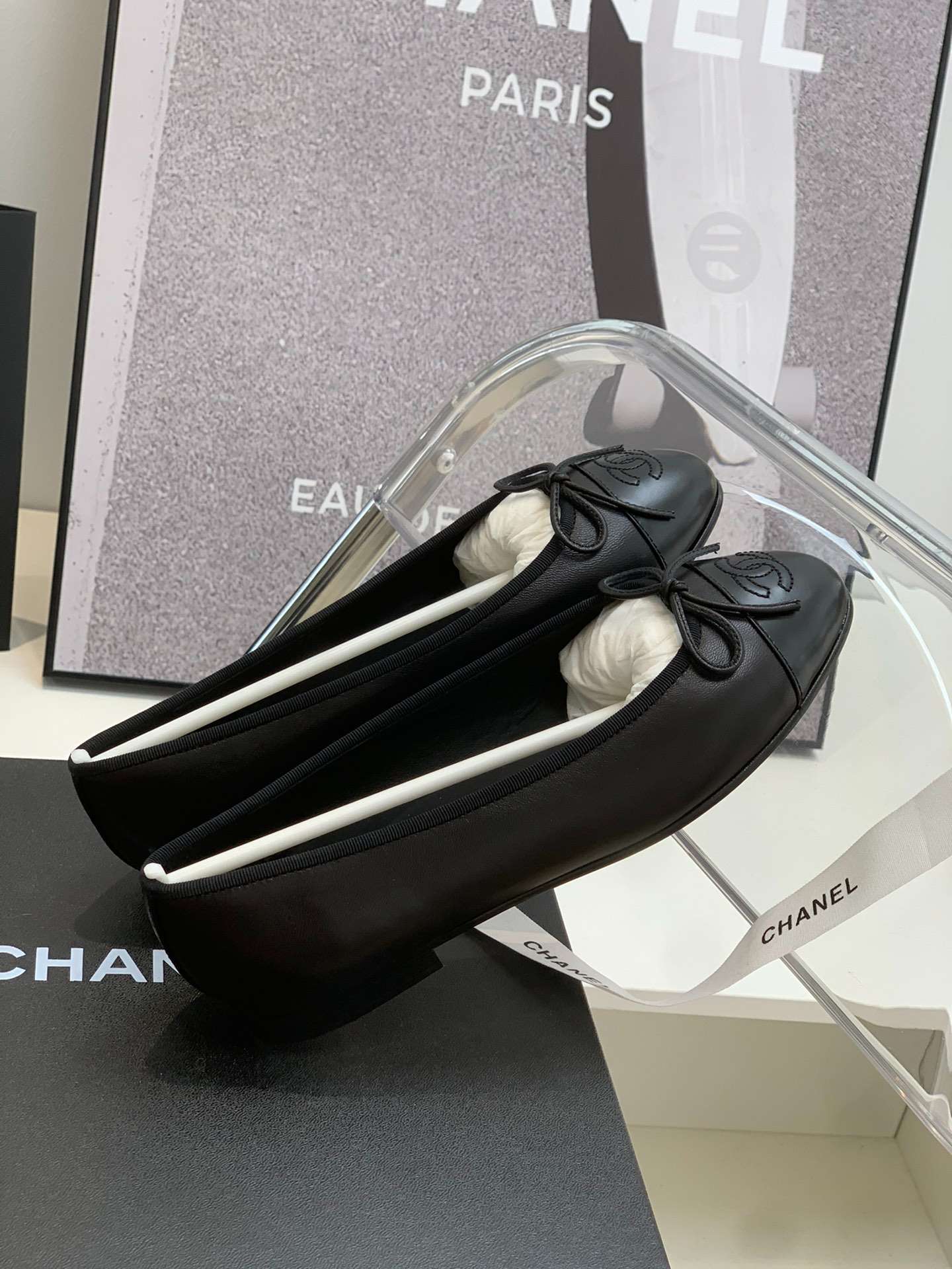 Ch**el Ballet Flats Black For Women