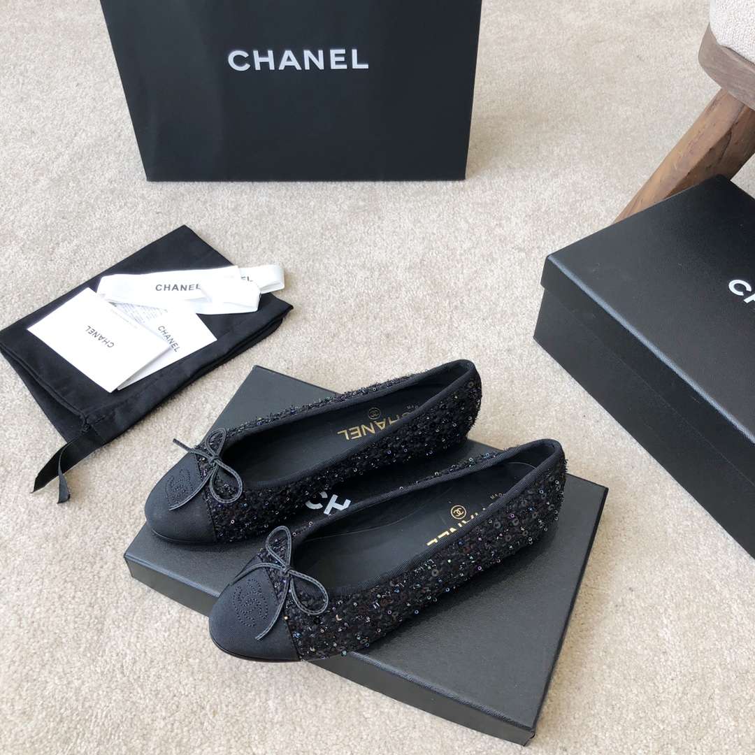 Ch**el Ballet Flats Black For Women