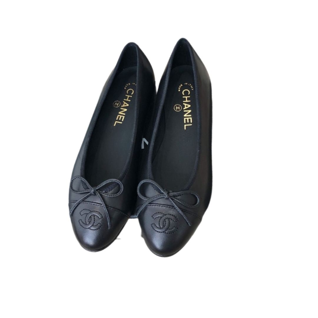 Ch**el Ballet Flats Black For Women