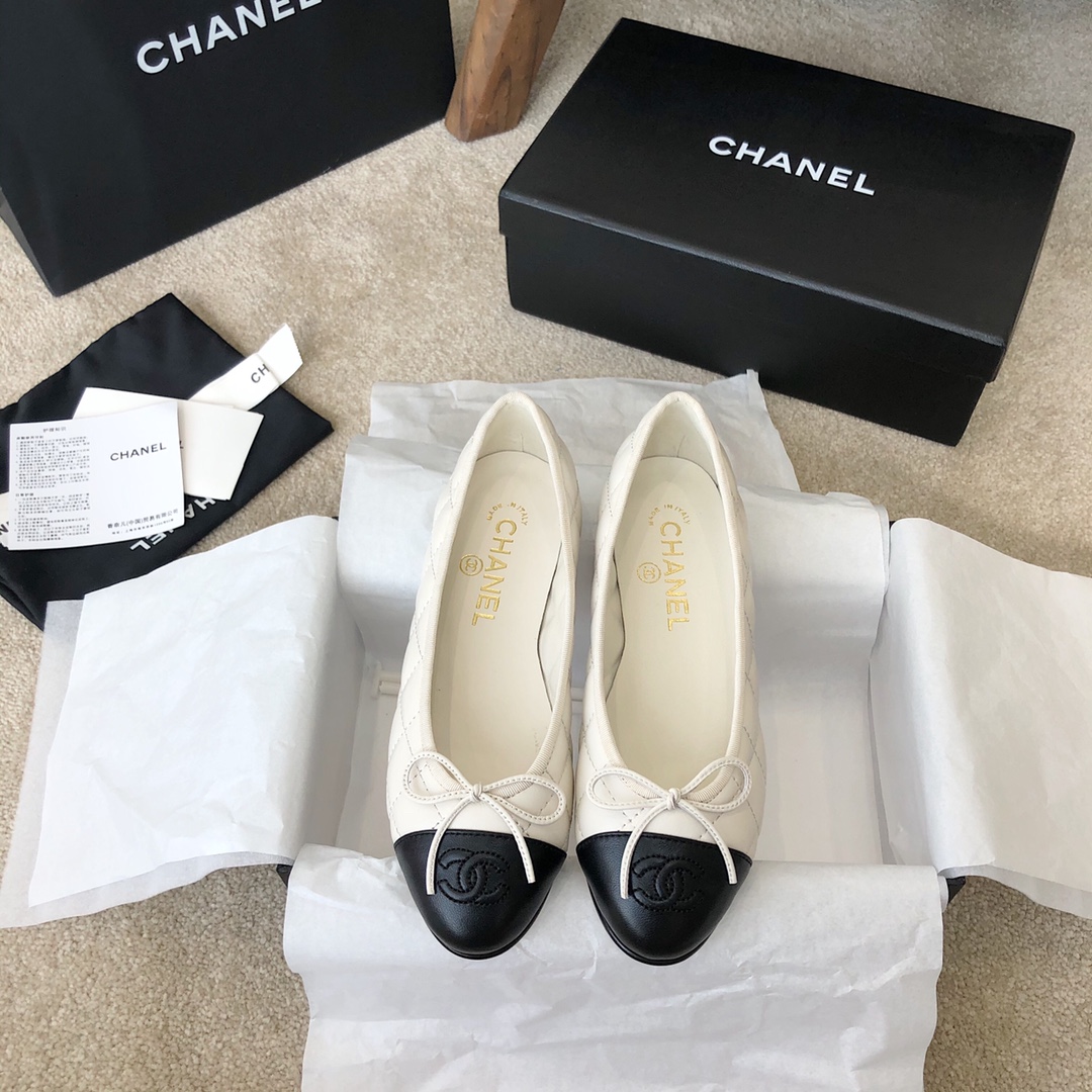 Ch**el Ballet Flats White For Women