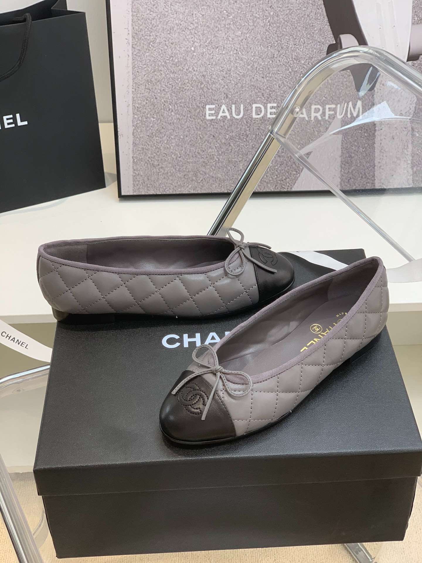 Ch**el Ballet Flats Dark Green For Women