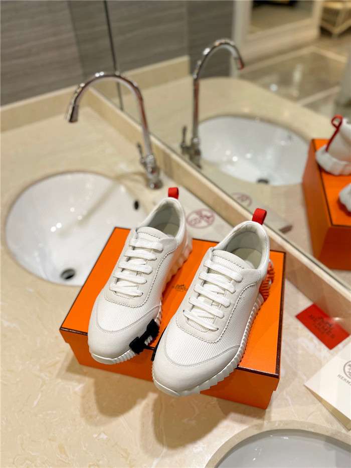 H**me5 Bouncing Sneaker White For Women