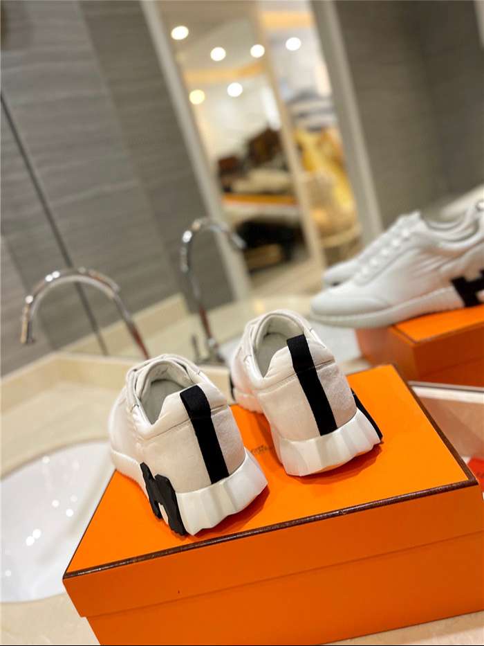 H**me5 Bouncing Sneaker White For Women