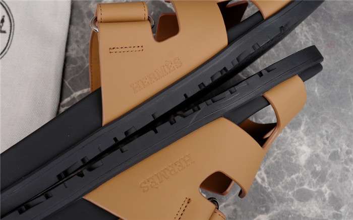 H**me5 Chypre Sandal Brown For Women