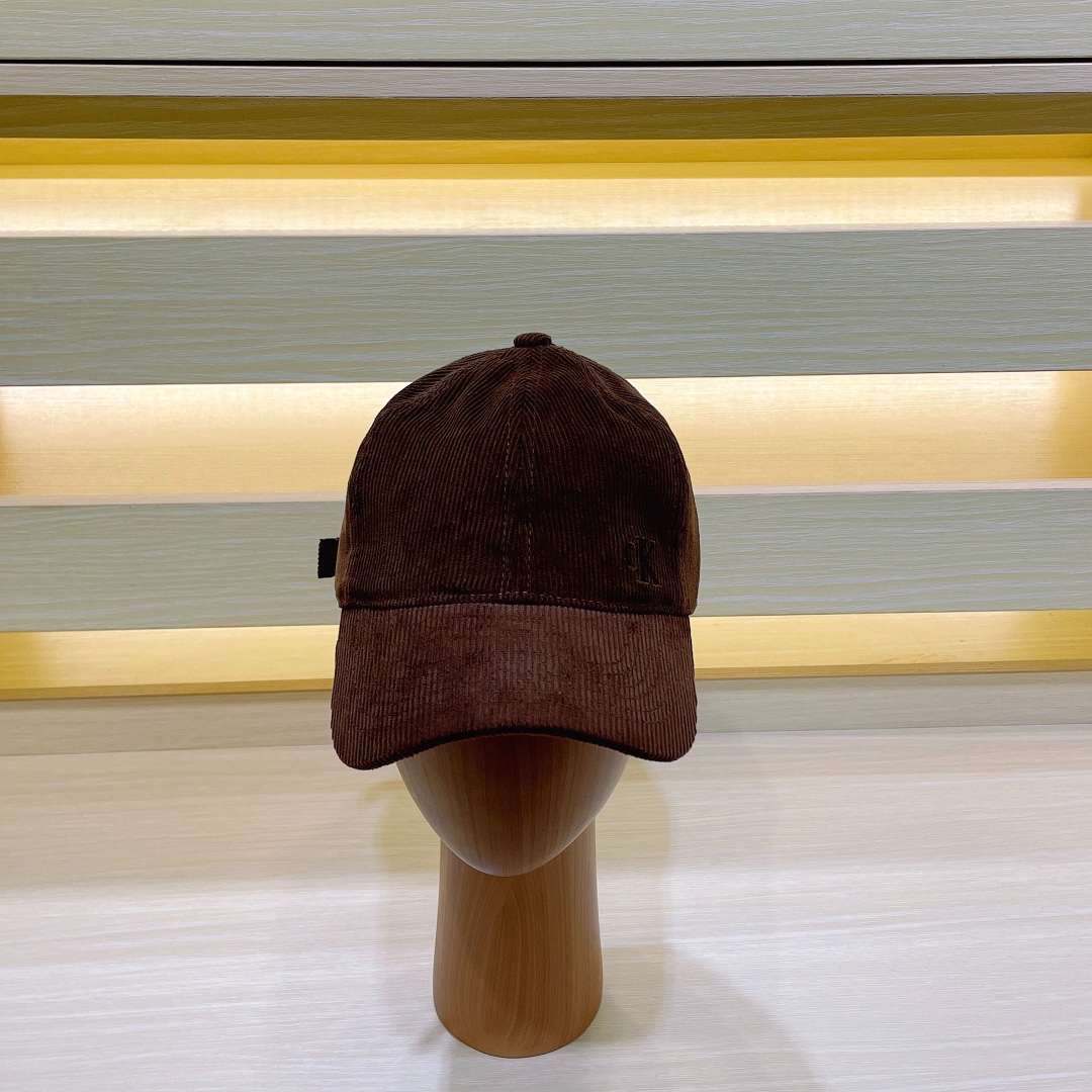 L0vis Vvtt0n Baseball Cap Brown For Men