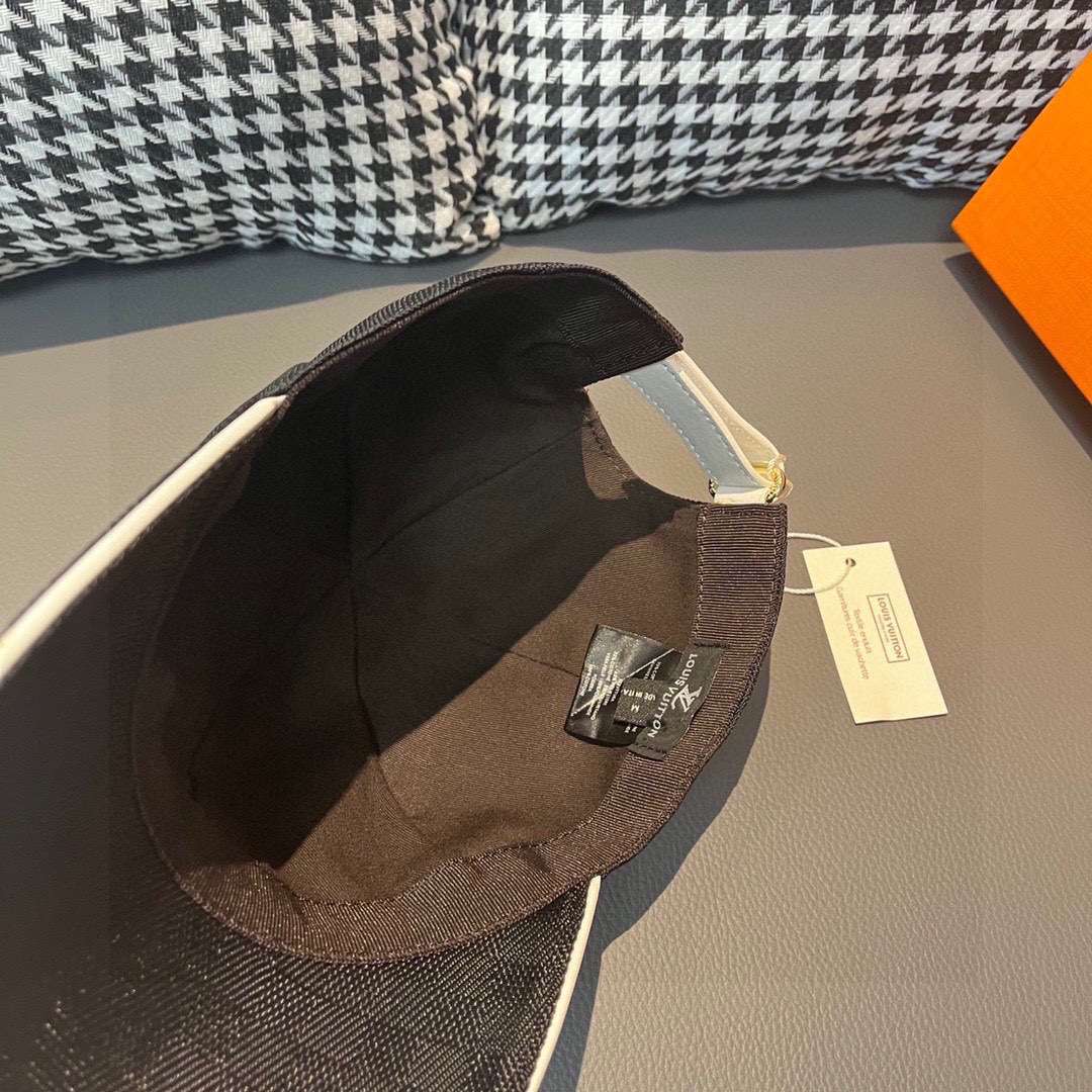 L0vis Vvtt0n Epi Monogram Cap Black For Men