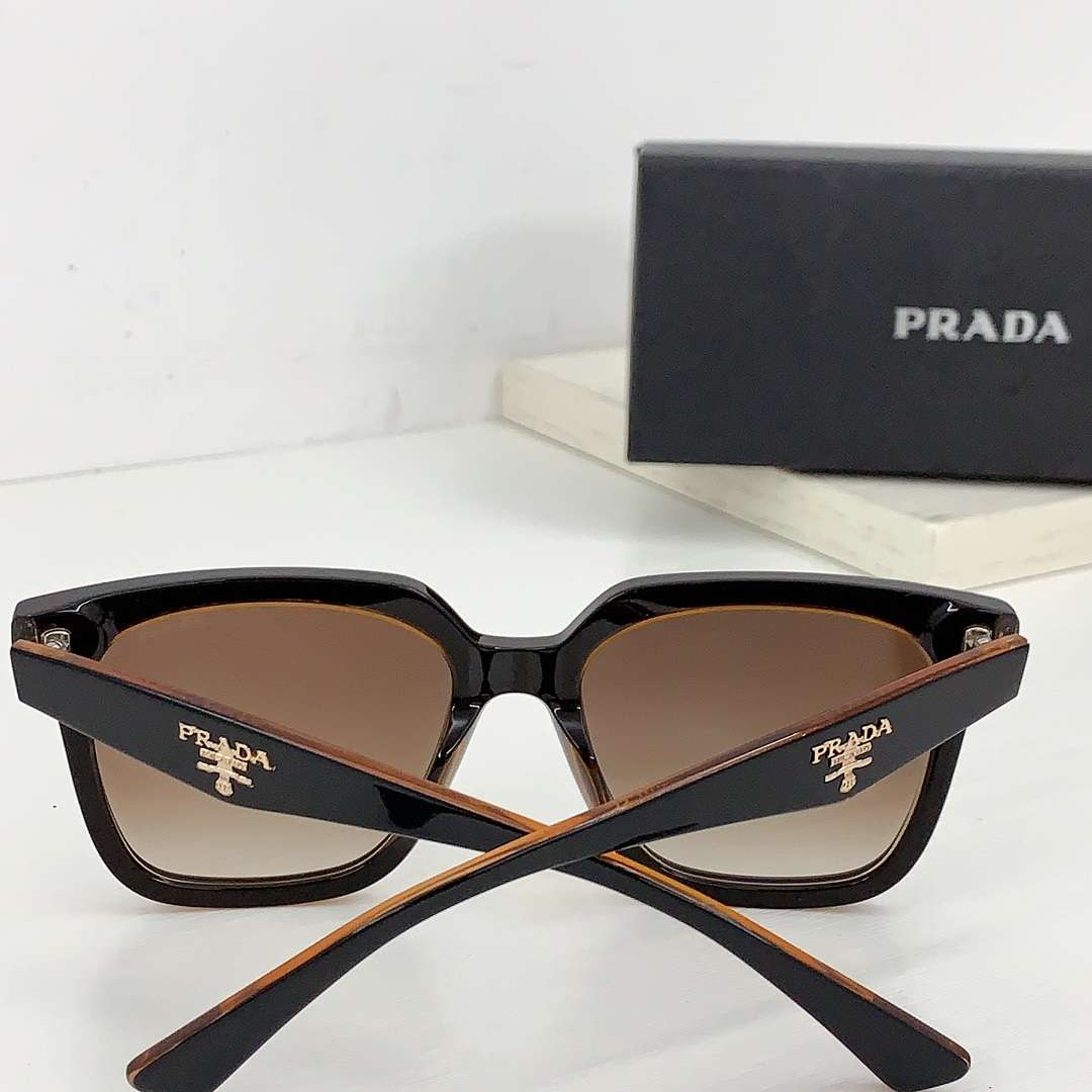 Pra*a Sunglasses Squares Gradient Brown For Women