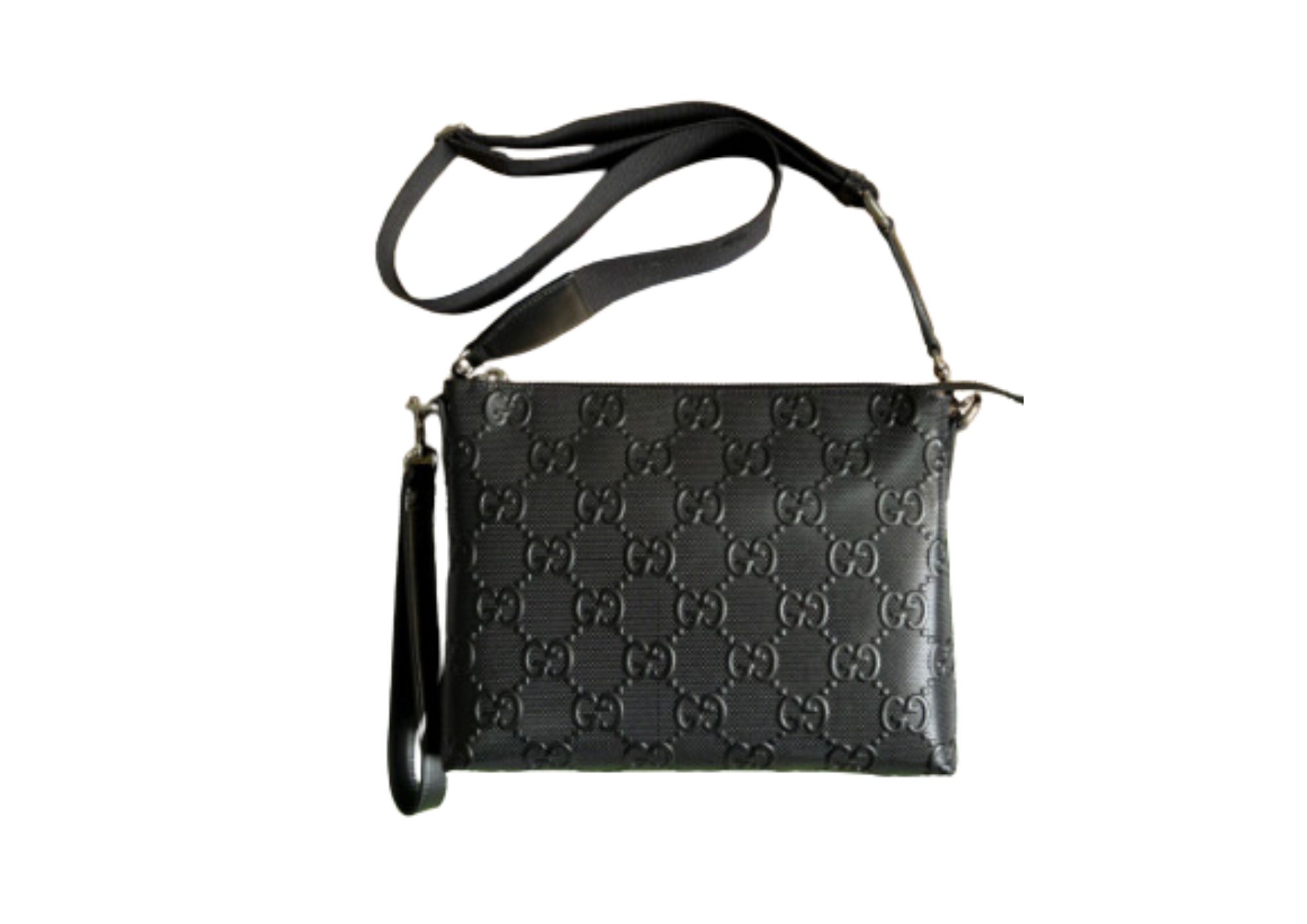 Gvc*1 GG Embossed Medium Messenger Bag Black GG Embossed For Men 12in/31cm GG 696009 1W3CN 1000