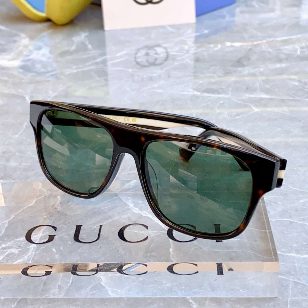 Gvc*1 Square Frame Sunglasses Black For Women