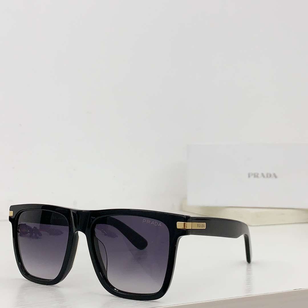 Pra*a Ombre Square Sunglasses Black For Women
