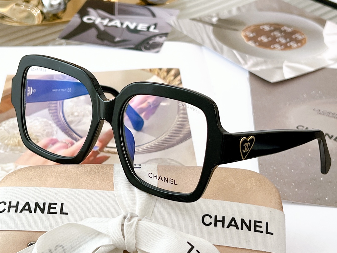 Ch**el Sunglasses Pearls Gold CC Logo Black For Women