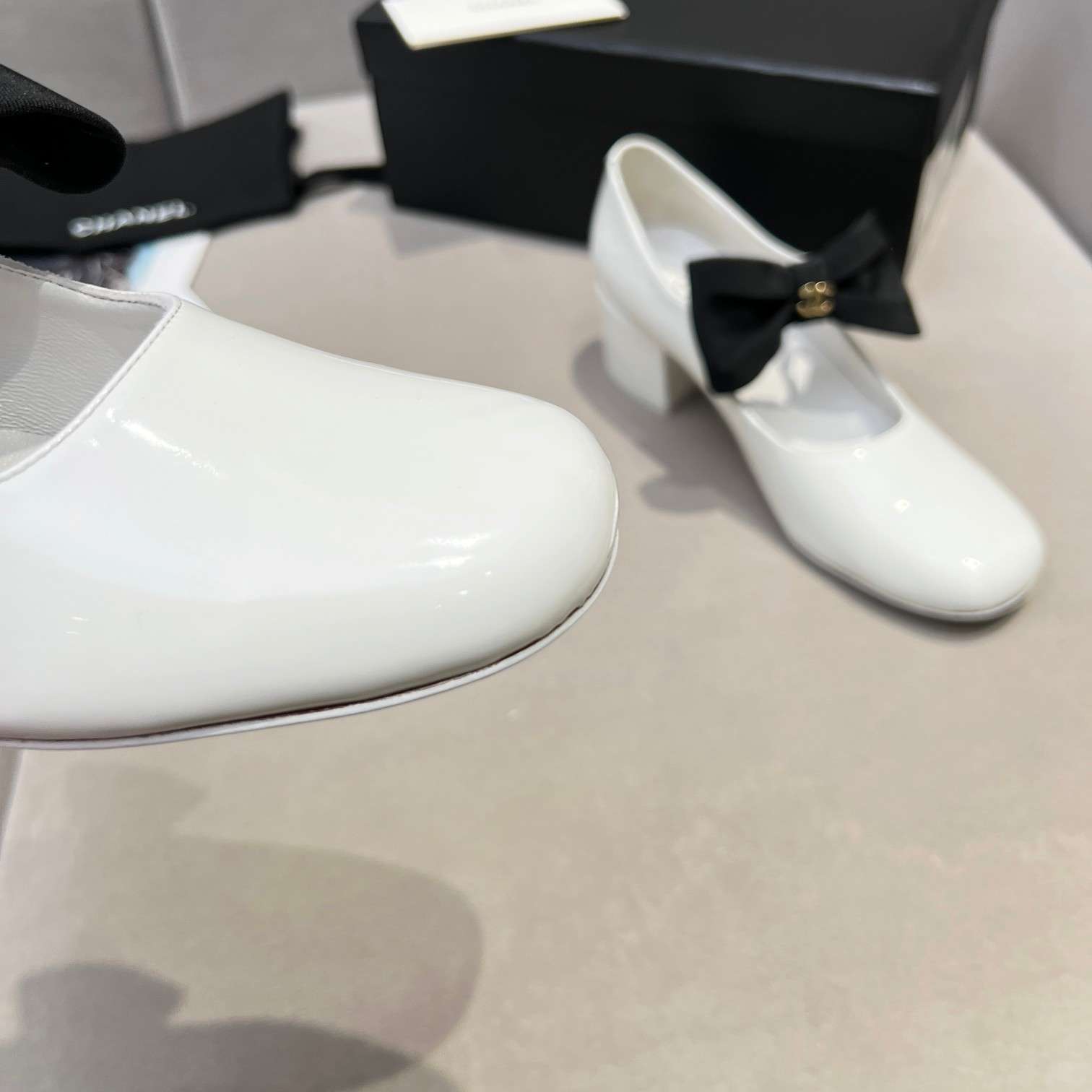 Ch**el Bow Mary Jane White For Women