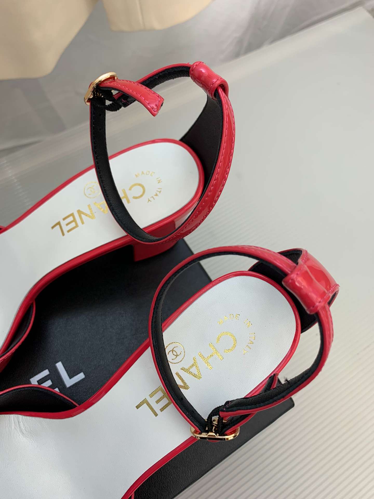 Ch**el Sandals Red For Women